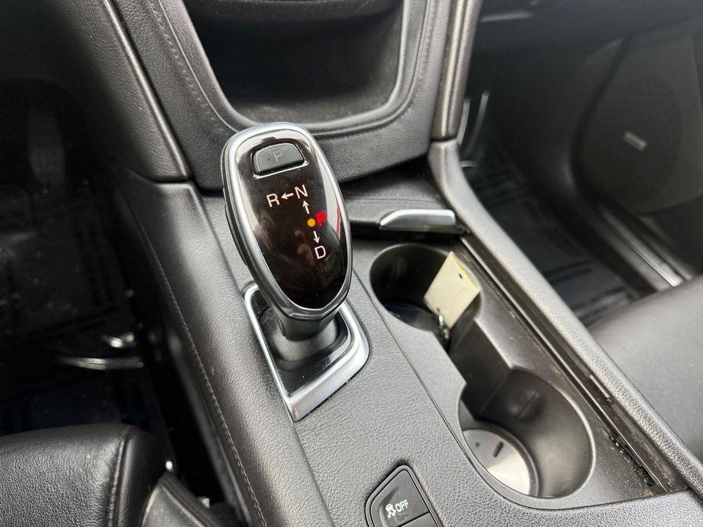 used 2019 Cadillac XT5 car, priced at $20,874