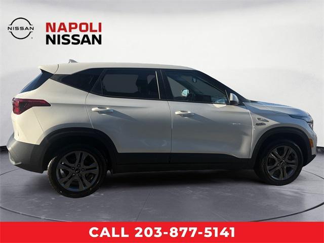 used 2021 Kia Seltos car, priced at $17,124