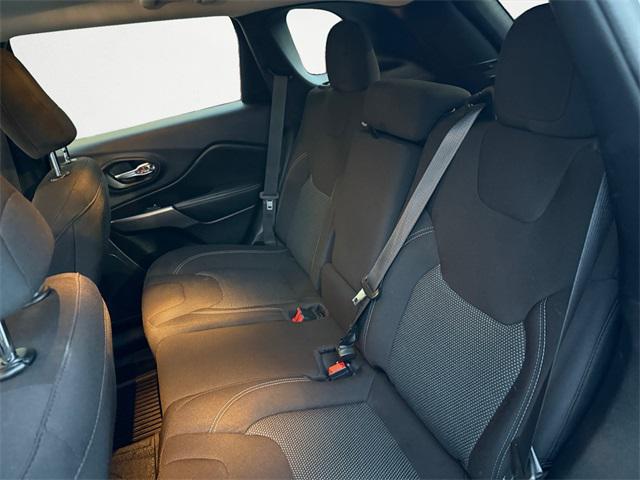 used 2021 Jeep Cherokee car, priced at $18,170