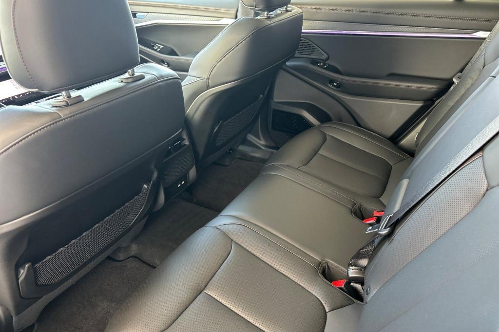 new 2025 Jeep Wagoneer S car, priced at $59,999