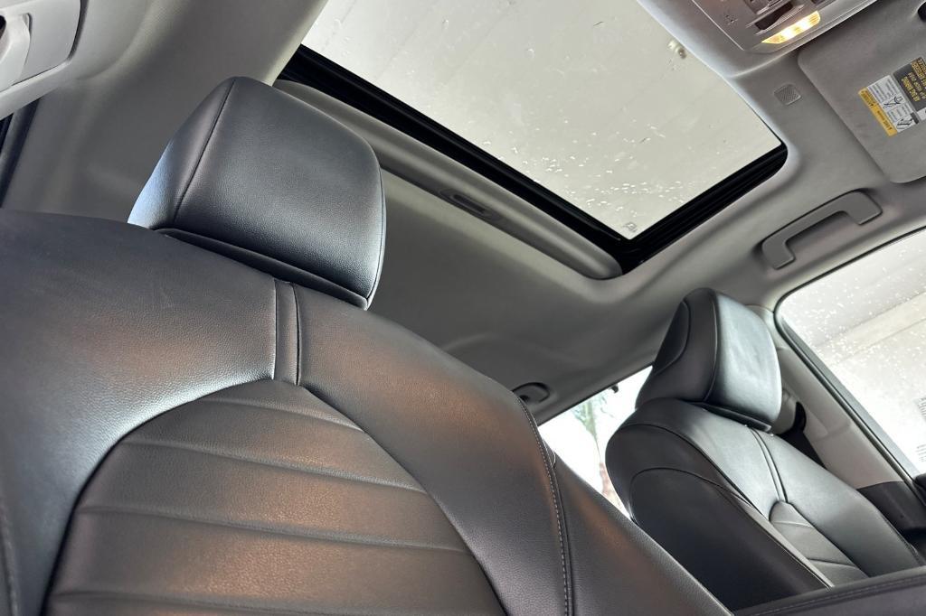 used 2022 Toyota Highlander car, priced at $29,526