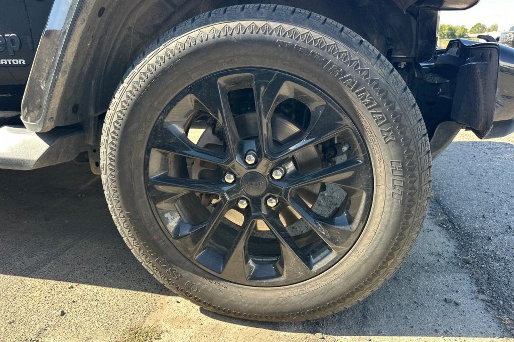 used 2023 Jeep Gladiator car, priced at $30,200