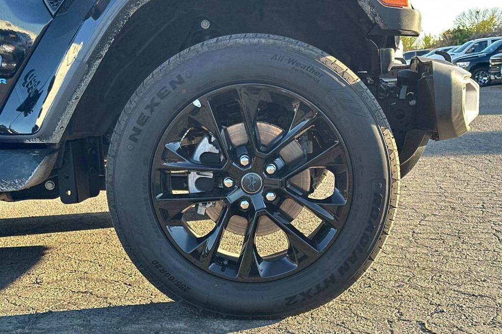 used 2025 Jeep Wrangler 4xe car, priced at $37,272