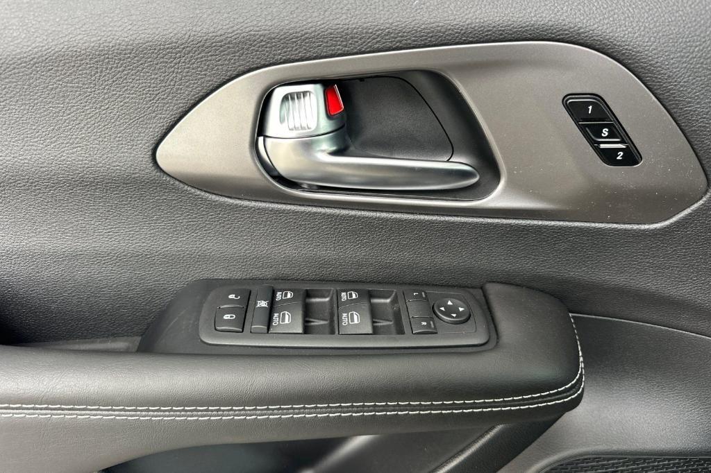new 2026 Chrysler Pacifica car, priced at $45,775