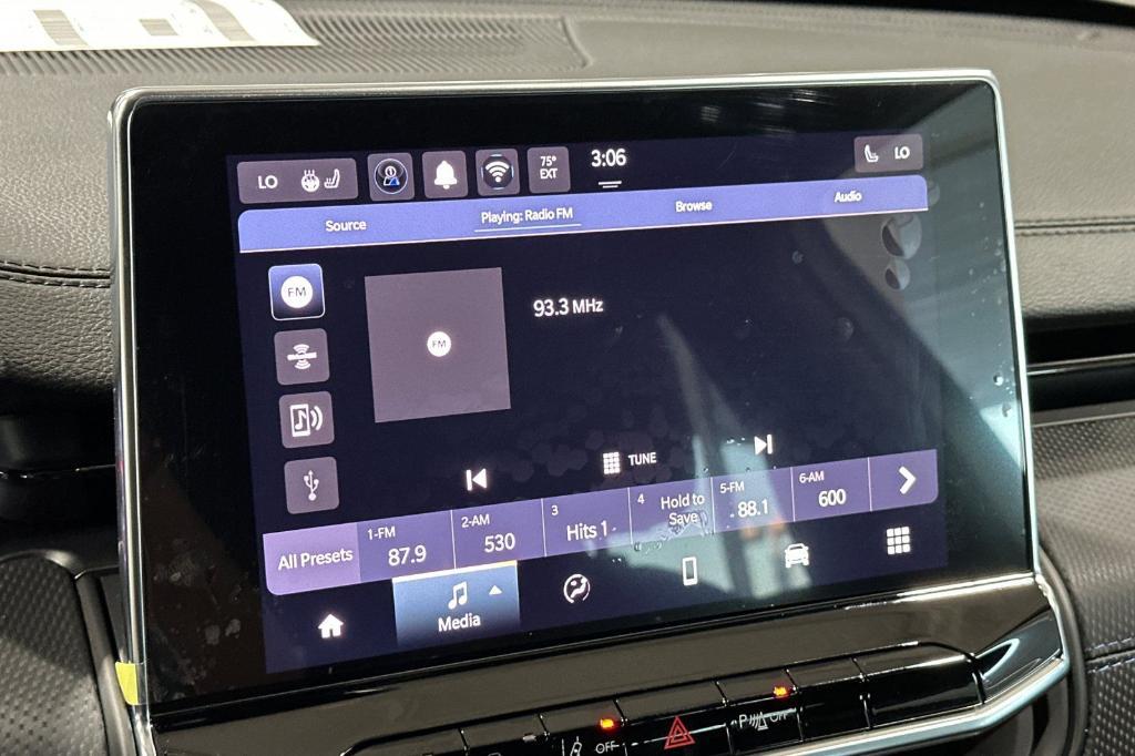 new 2026 Jeep Compass car, priced at $32,881