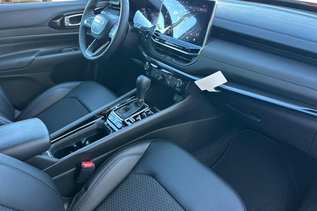 new 2026 Jeep Compass car, priced at $30,080