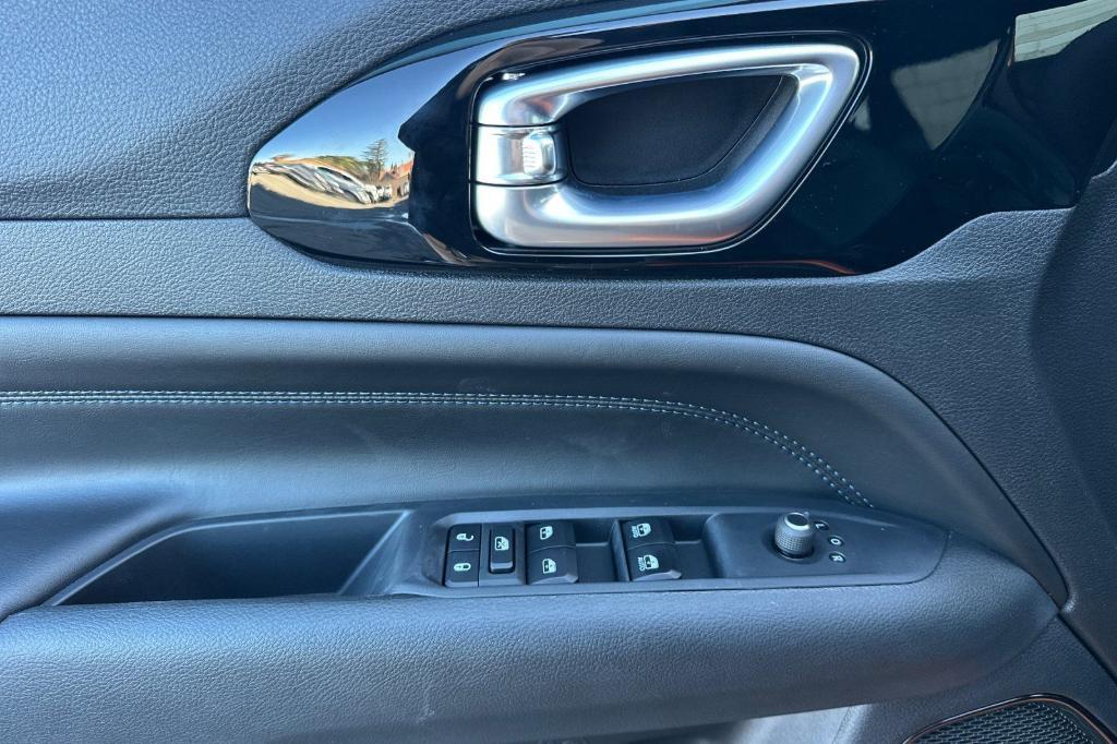 new 2026 Jeep Compass car, priced at $30,581