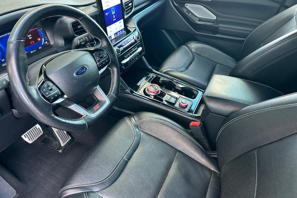 used 2023 Ford Explorer car, priced at $39,400