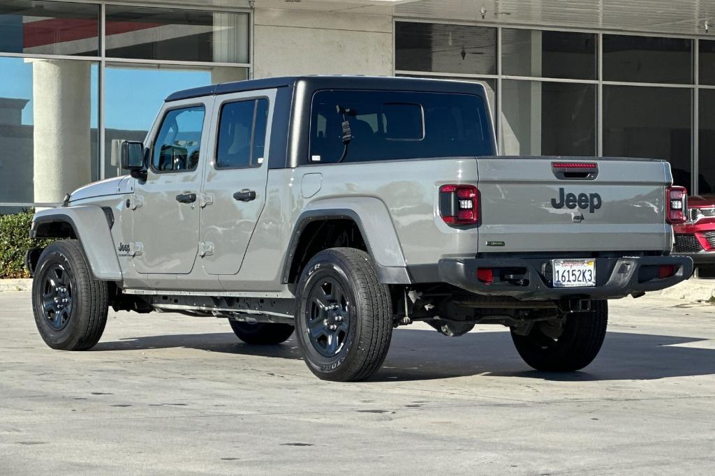 used 2021 Jeep Gladiator car, priced at $22,159