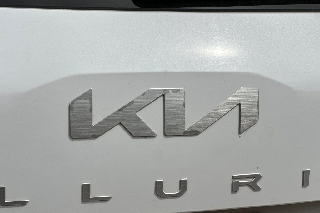 used 2025 Kia Telluride car, priced at $37,500