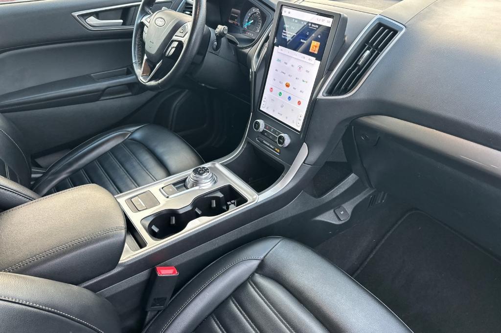 used 2023 Ford Edge car, priced at $18,300