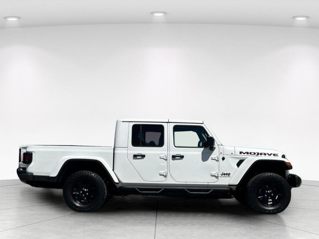 used 2022 Jeep Gladiator car, priced at $35,900