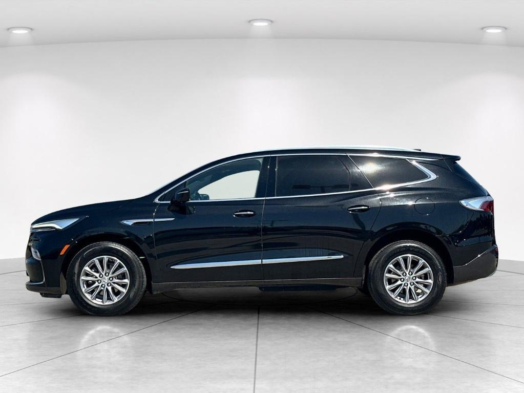 used 2024 Buick Enclave car, priced at $29,998
