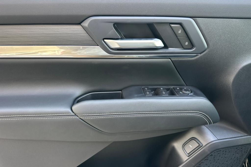 new 2026 GMC Terrain car, priced at $34,386