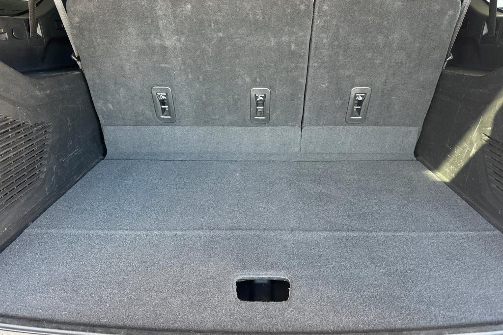 used 2023 Chevrolet Suburban car, priced at $38,974