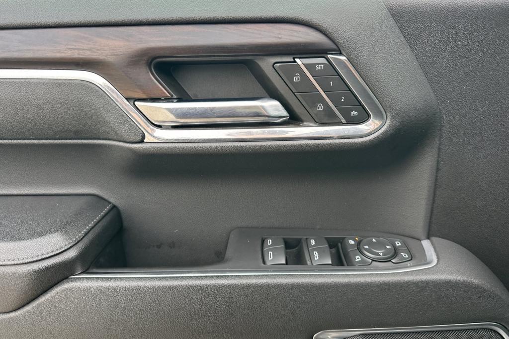 used 2024 GMC Sierra 1500 car, priced at $43,945