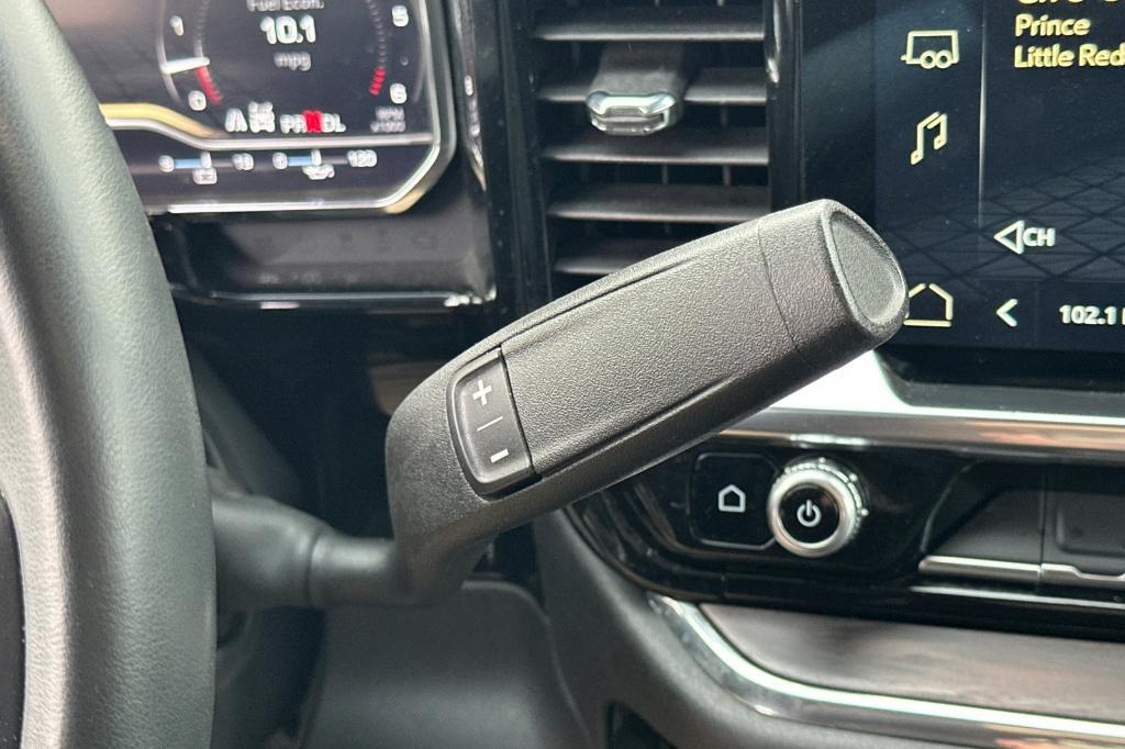 used 2024 GMC Sierra 1500 car, priced at $43,945