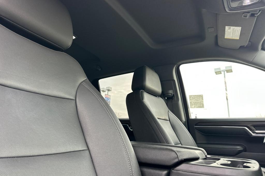 used 2024 GMC Sierra 1500 car, priced at $43,945