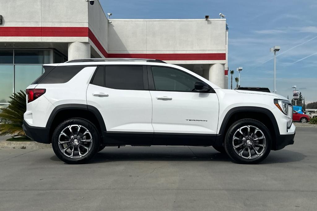 new 2026 GMC Terrain car, priced at $35,571