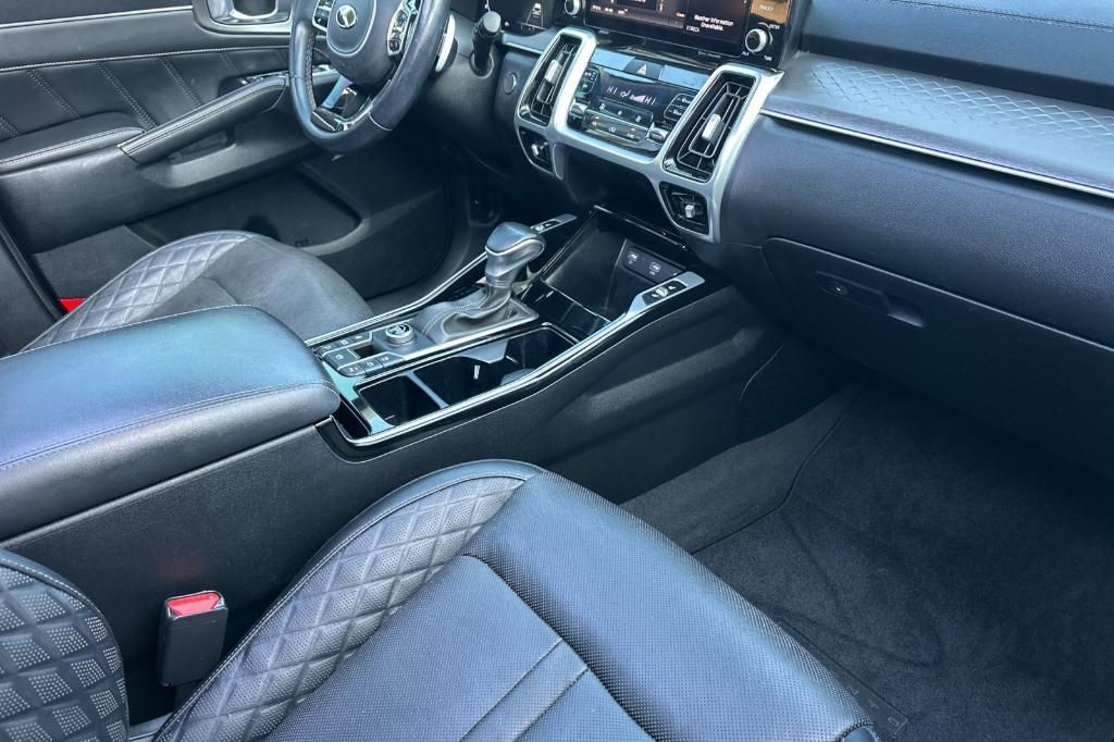 used 2021 Kia Sorento car, priced at $18,595