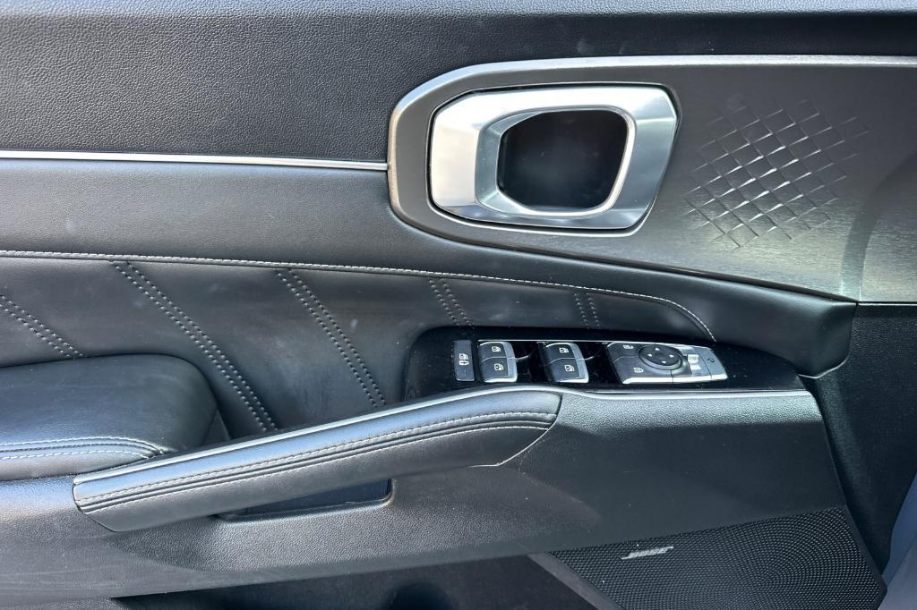 used 2021 Kia Sorento car, priced at $18,595