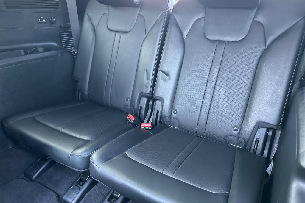 used 2021 Kia Sorento car, priced at $18,595