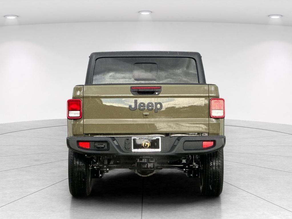 new 2026 Jeep Gladiator car, priced at $43,596
