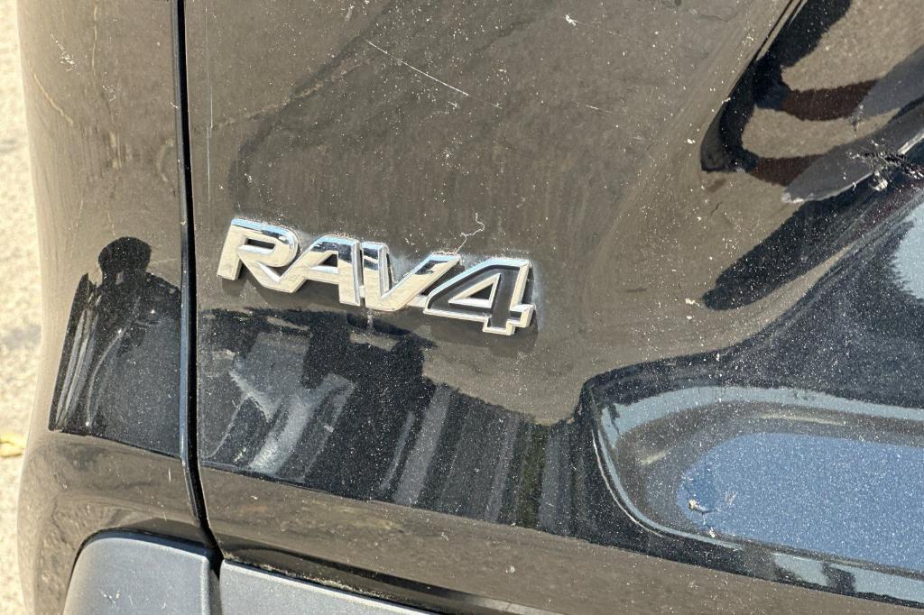 used 2020 Toyota RAV4 car, priced at $28,984