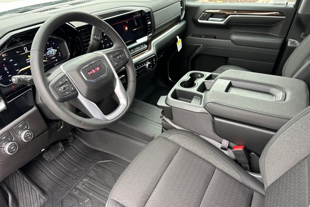 new 2026 GMC Sierra 1500 car, priced at $54,256