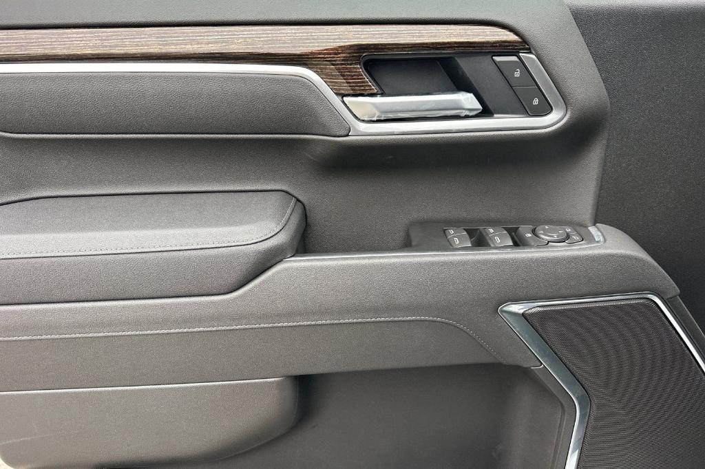 new 2026 GMC Sierra 1500 car, priced at $54,256