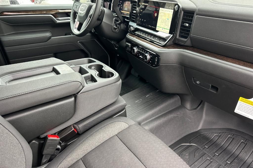 new 2026 GMC Sierra 1500 car, priced at $54,256