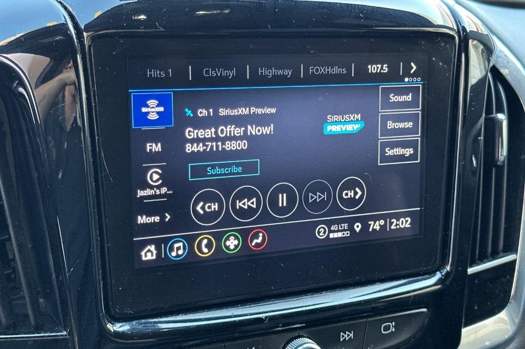 used 2023 Chevrolet Traverse car, priced at $32,692