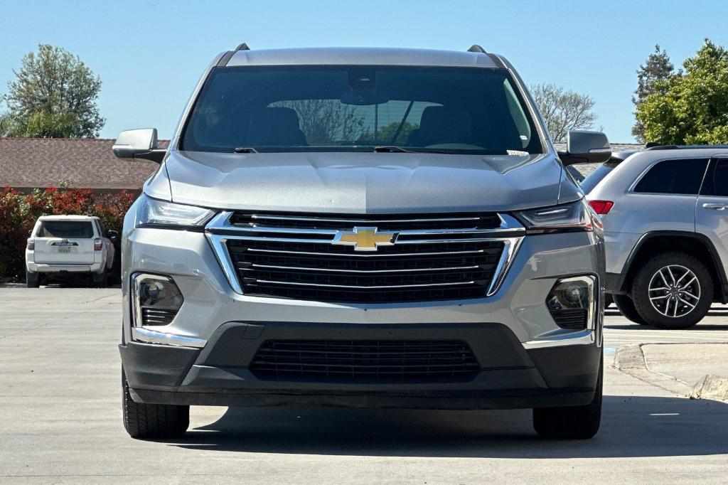 used 2023 Chevrolet Traverse car, priced at $32,692