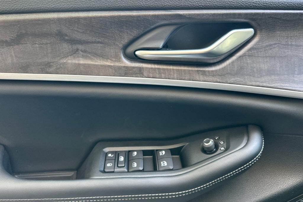 new 2026 Jeep Grand Cherokee L car, priced at $44,951