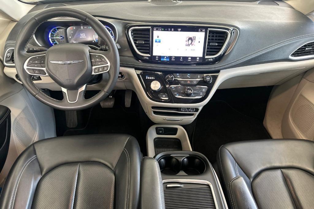 used 2023 Chrysler Pacifica Hybrid car, priced at $23,360