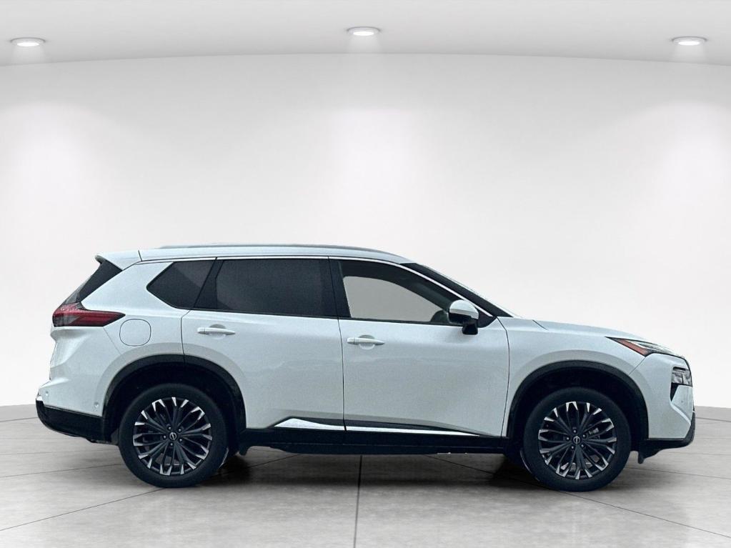used 2024 Nissan Rogue car, priced at $28,399