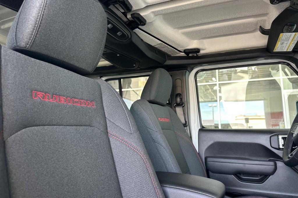 new 2026 Jeep Wrangler car, priced at $53,951