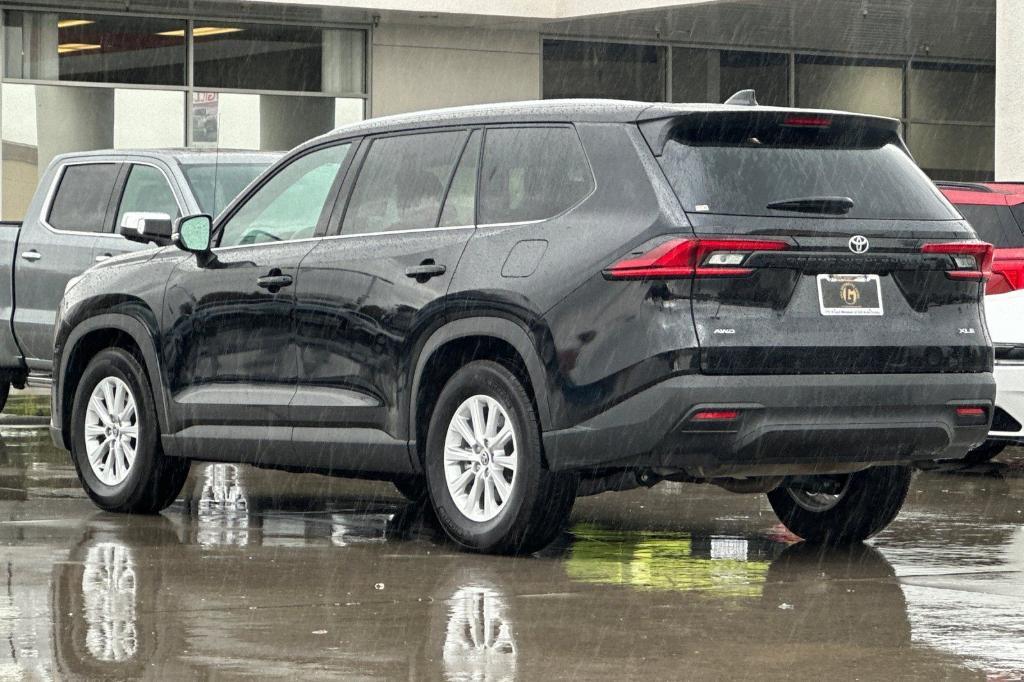 used 2025 Toyota Grand Highlander car, priced at $41,200