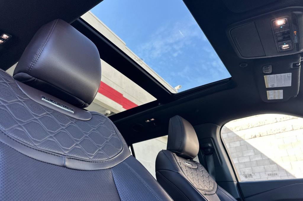 used 2025 Ford Explorer car, priced at $44,668