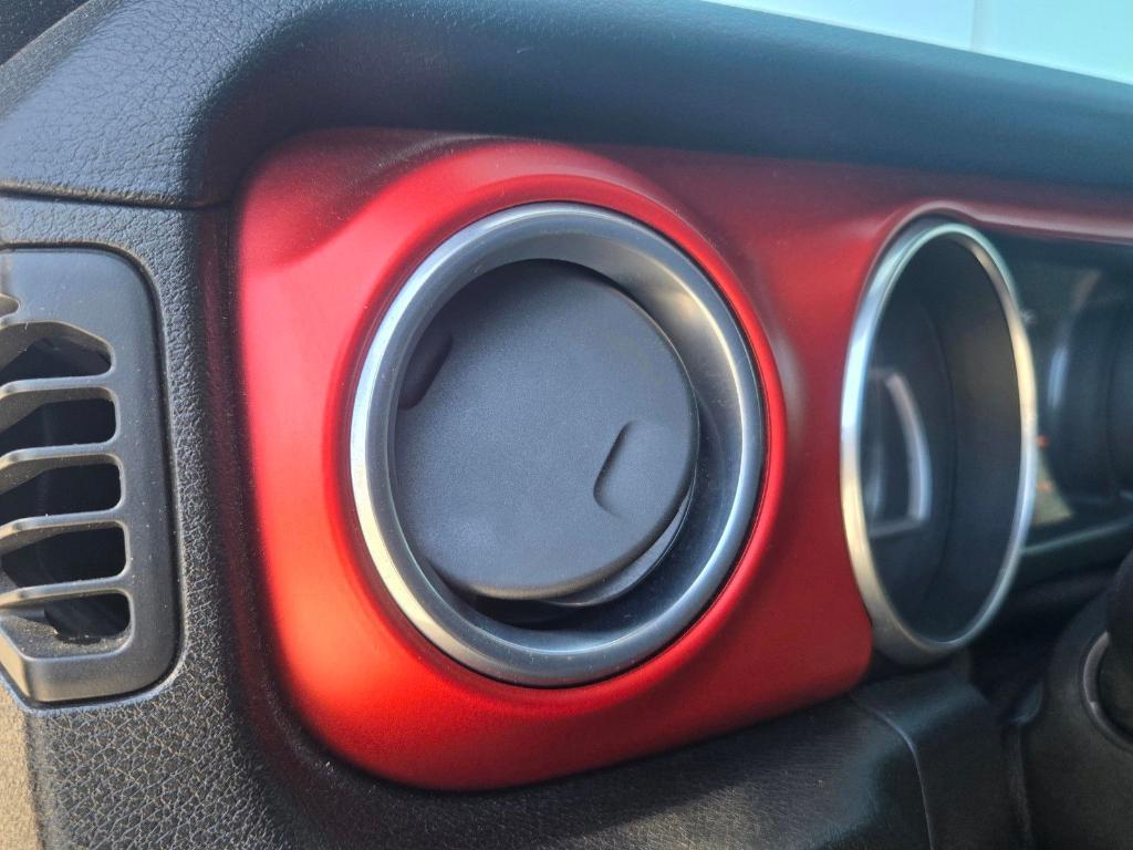 used 2018 Jeep Wrangler Unlimited car, priced at $27,076