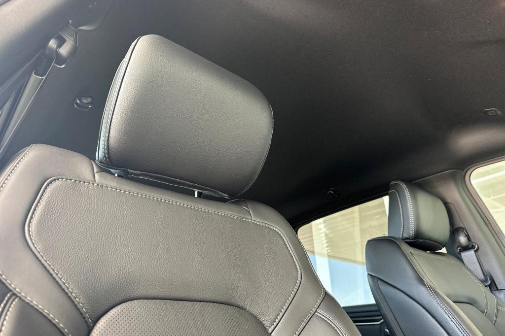 new 2026 Ram 1500 car, priced at $61,076