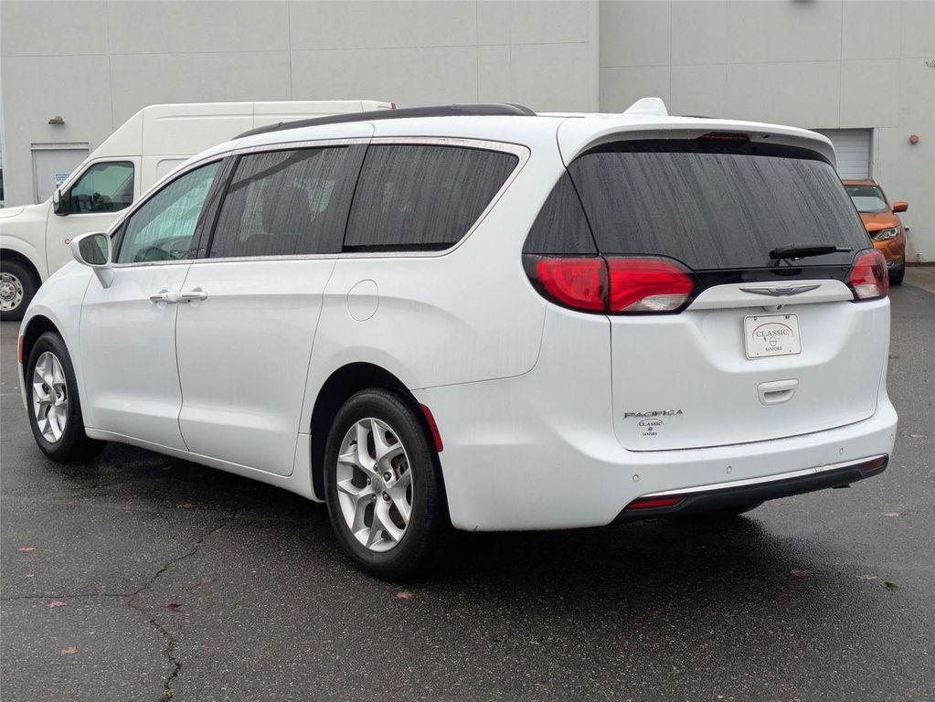 used 2020 Chrysler Pacifica car, priced at $12,685