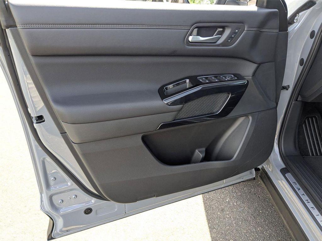 new 2026 Nissan Pathfinder car, priced at $51,440