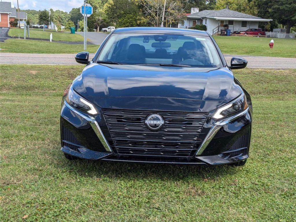 new 2025 Nissan Altima car, priced at $31,140
