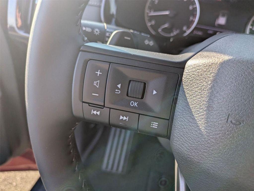 new 2026 Nissan Pathfinder car, priced at $42,825