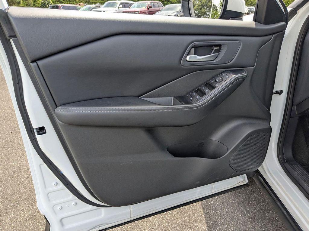 used 2024 Nissan Rogue car, priced at $21,725