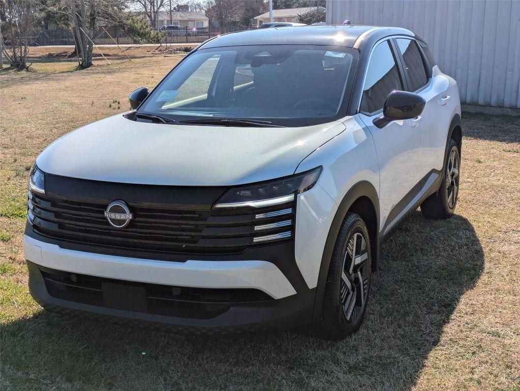 new 2025 Nissan Kicks car, priced at $25,885