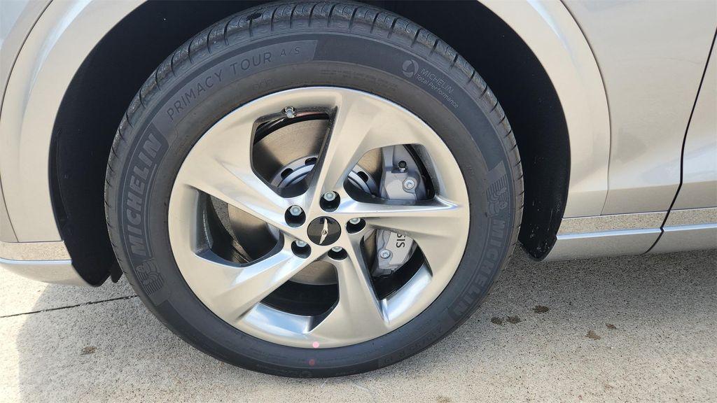 new 2026 Genesis GV70 car, priced at $59,550