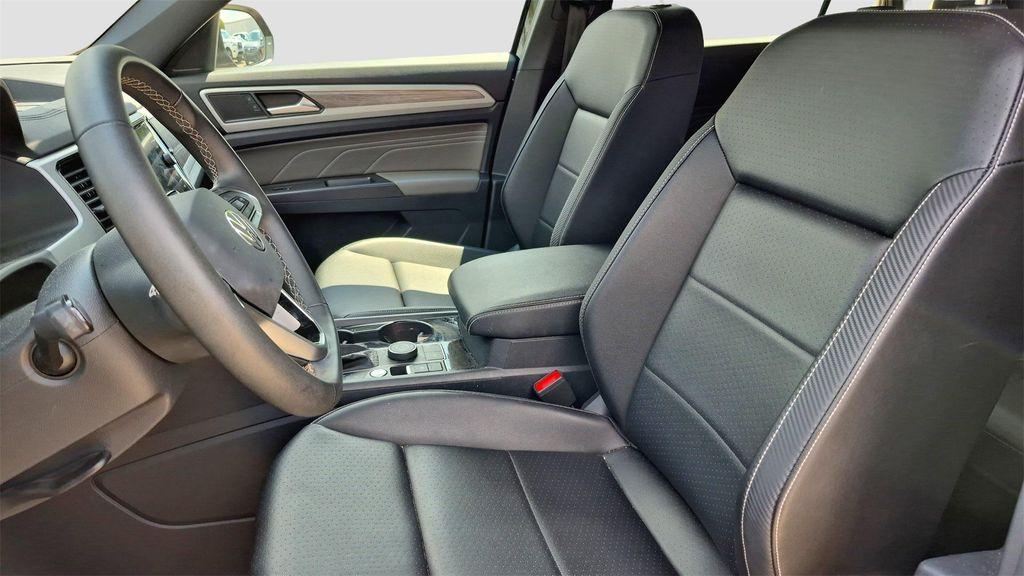 used 2022 Volkswagen Atlas Cross Sport car, priced at $25,990