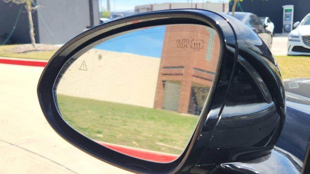 new 2026 Genesis G90 car, priced at $100,440